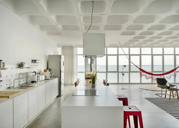 Loft Espacoso Com Vista Deslumbrante Para O Tejo