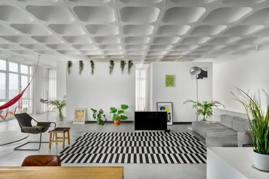 Loft Espacoso Com Vista Deslumbrante O Tejo Apartment *