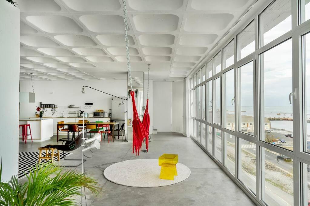 Apartment Loft Espacoso Com Vista Deslumbrante O Tejo